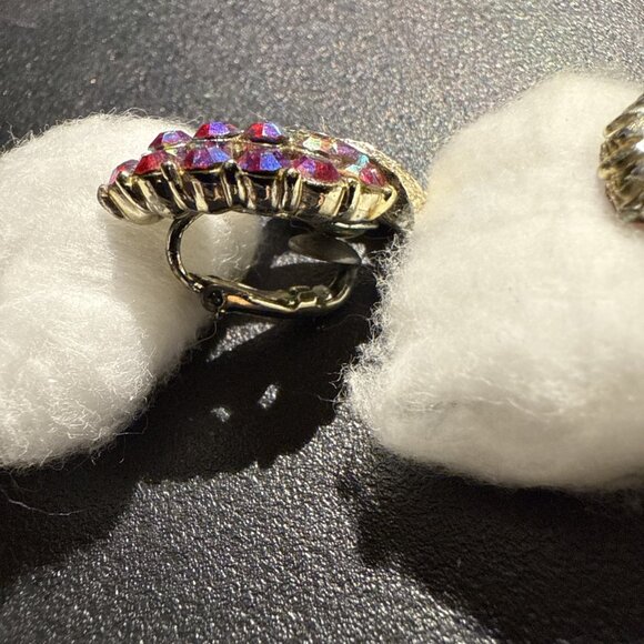 Unbranded Red Rhinestone Earrings Silver Textured Metal Vintage Clip On - Picture 8 of 14